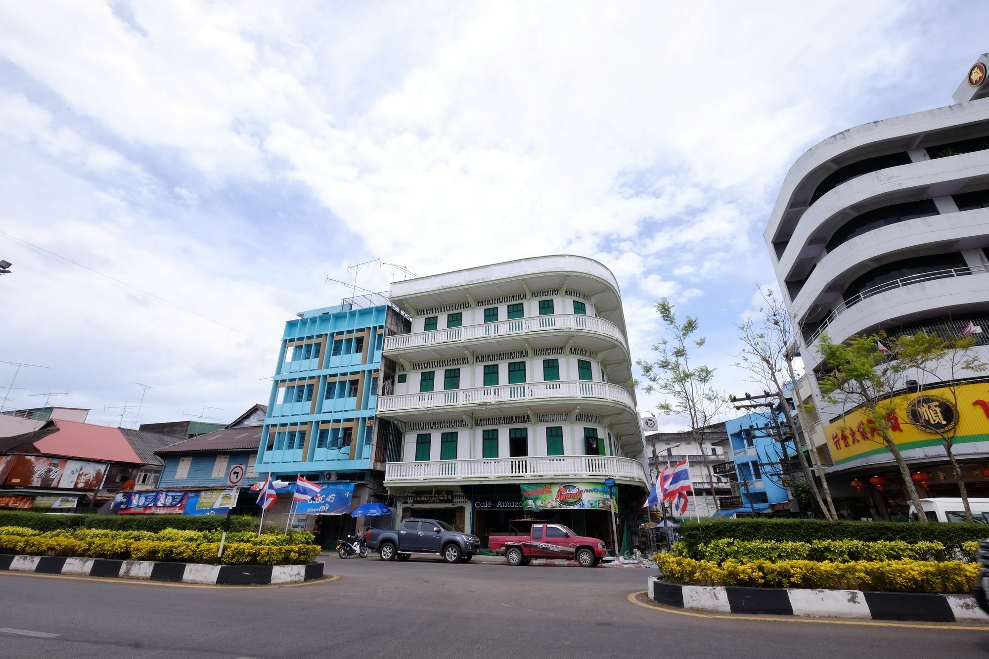 The Midtown Hotel And Cafe Trang Eksteriør billede